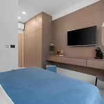 Luxury & 