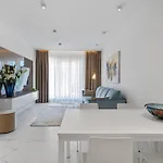 Luxury & 
