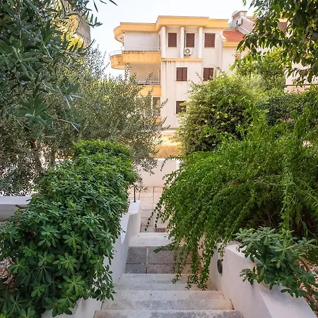 Daire Luxury Apartment & Rooms 